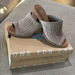 Toms Taupe Majorca Mules